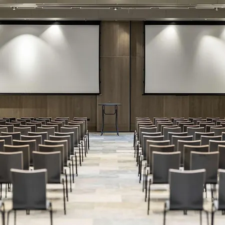 酒店 Scandic Spectrum 4*